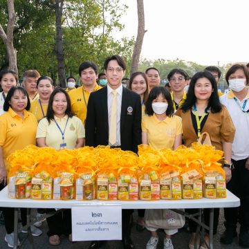ICT Mahidol participated in a merit-making ceremony as a royal charity in honor of His Majesty King Bhumibol Adulyadej on the occasion of his birthday, and National Father’s Day 2023