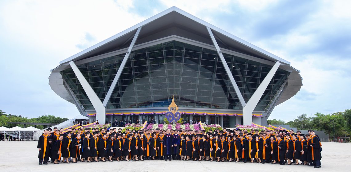 ICT Mahidol graduates attended Mahidol University’s Graduation Ceremony for the Academic Year 2022