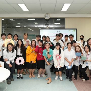 ICT Mahidol organized the event, “Communicative Thai for Beginners: A Lot Like Love,” for its international students