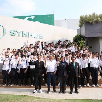 ICT Mahidol led DST Thai Program students to participate in a study visit at the SYNHUB Digi-Tech Community, Synergy Technology Co., Ltd.