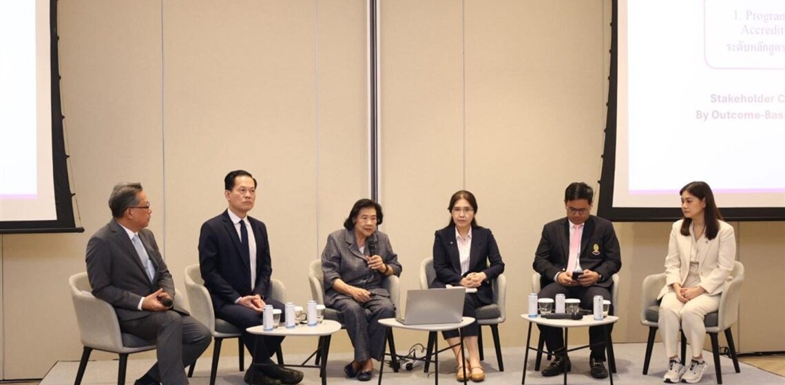 ICT Mahidol Dean Invited as Panelist at “Quality Curriculum for Future-Ready Thai Graduates on the Global Stage” in MHESI Fair 2025