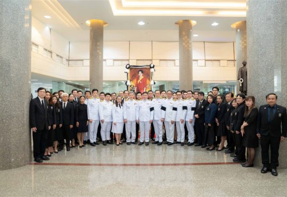 ICT Mahidol Participated in a Solemn Ceremony to Express Condolences and Profoundly Commemorate the Immense Royal Grace of Her Majesty Queen Sirikit The Queen Mother