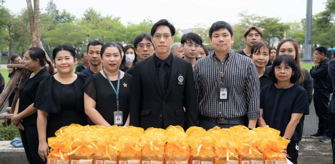 ICT Mahidol Participated in the 15th Day Merit-Making Ceremony Dedicated to Her Majesty Queen Sirikit The Queen Mother